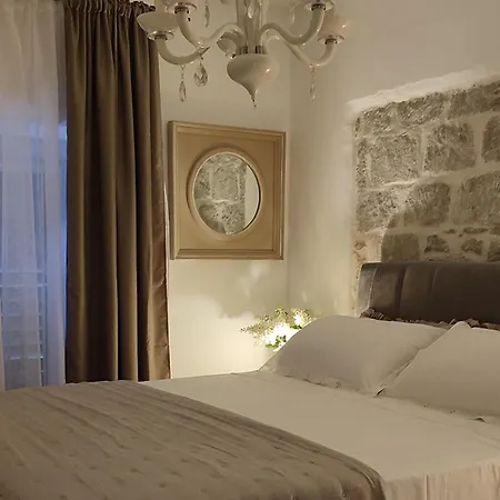 Bubalova Апартаменти Спліт